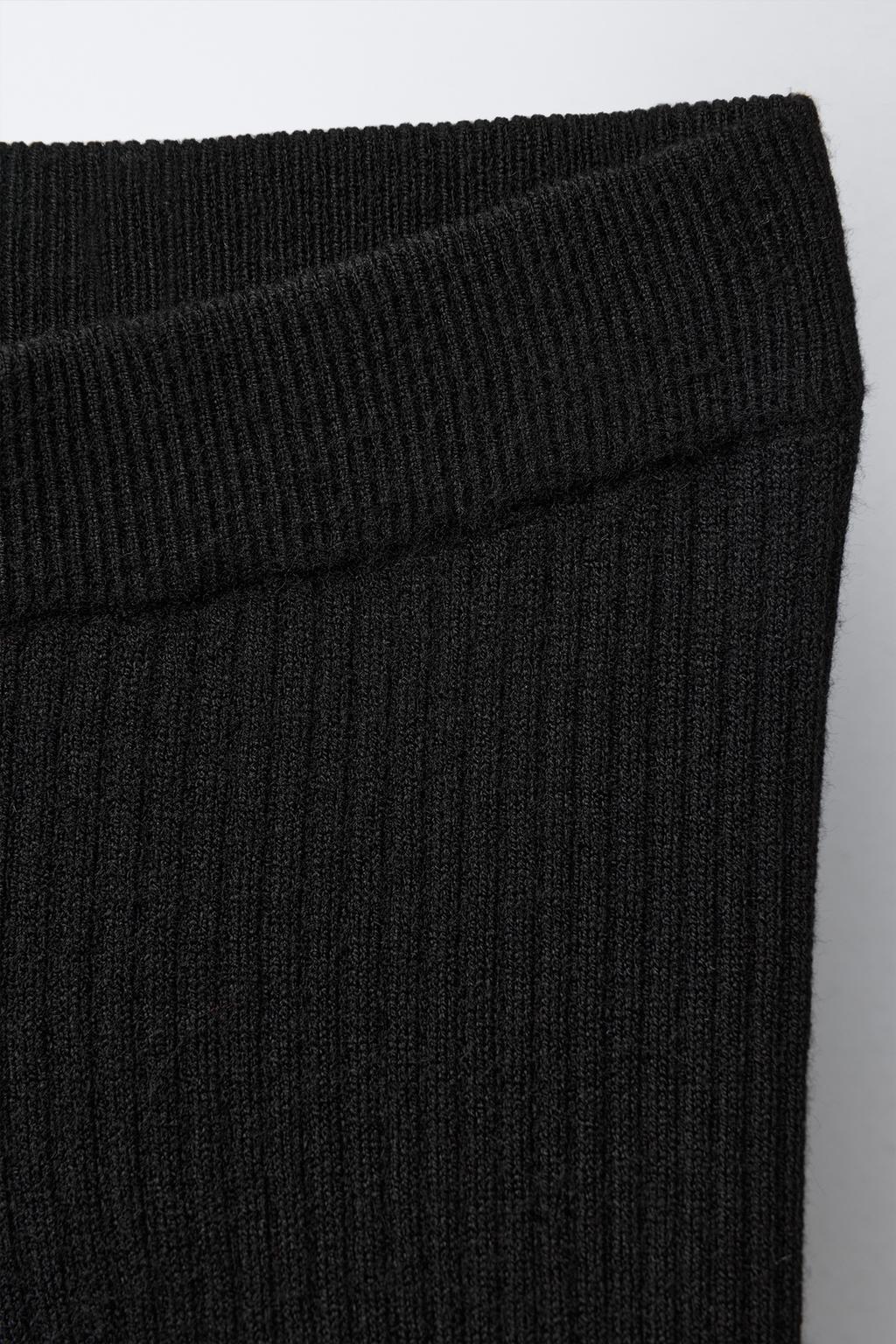 РАСКЛЕШЕННЫЕ ТРИКОТАЖНЫЕ ЛЕГИНСЫ С БАНТИКАМИ