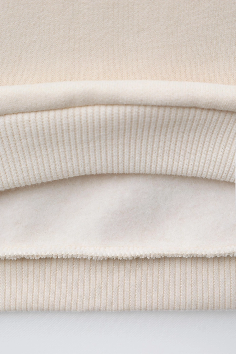 ТОЛСТОВКА С ИЗОБРАЖЕНИЕМ «МОНЫ ЛИЗЫ» С МИККИ И МИННИ МАУС © DISNEY