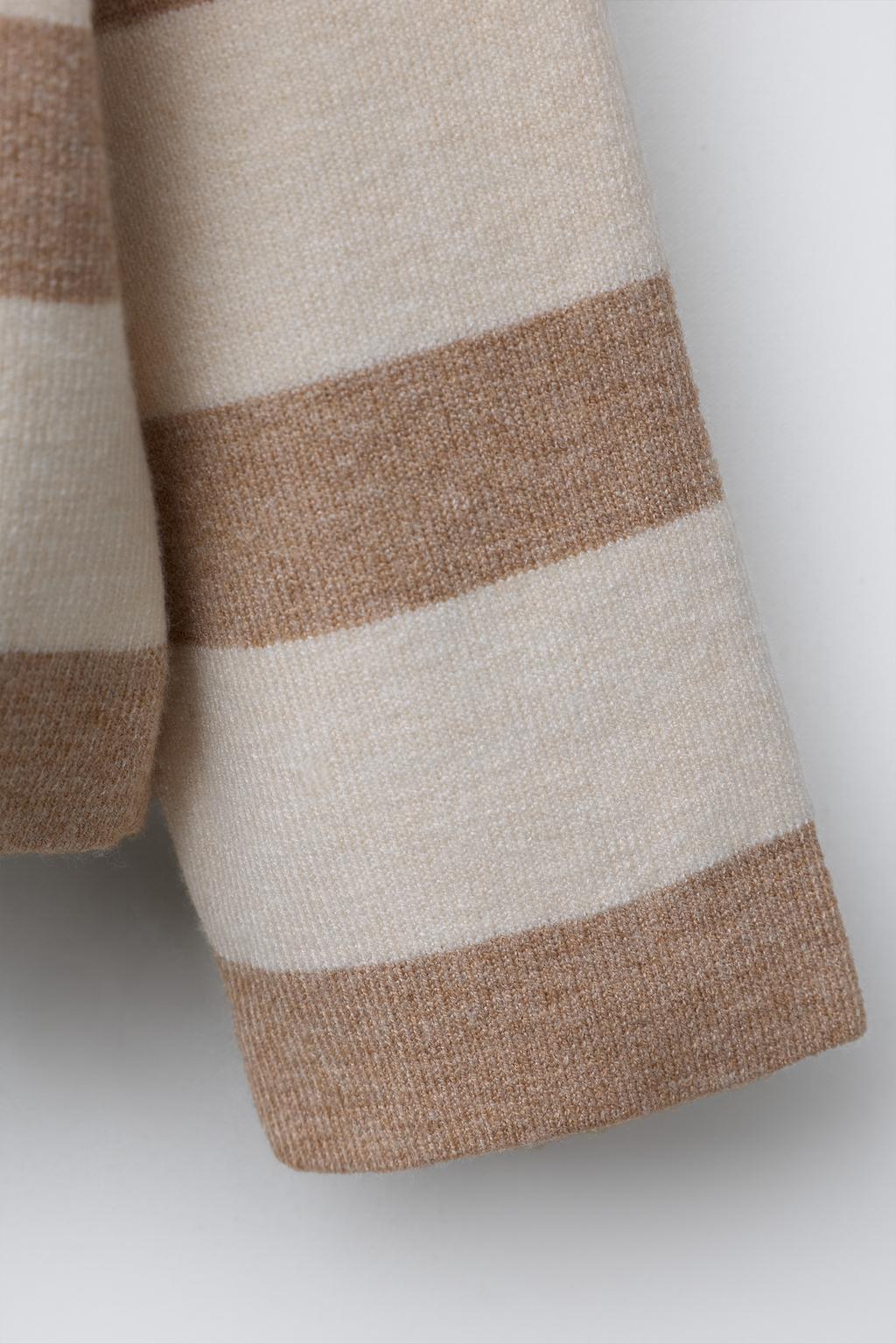 ТРИКОТАЖНОЕ ПОЛО В ПОЛОСКУ С КАРМАНОМ-СЕРДЦЕМ