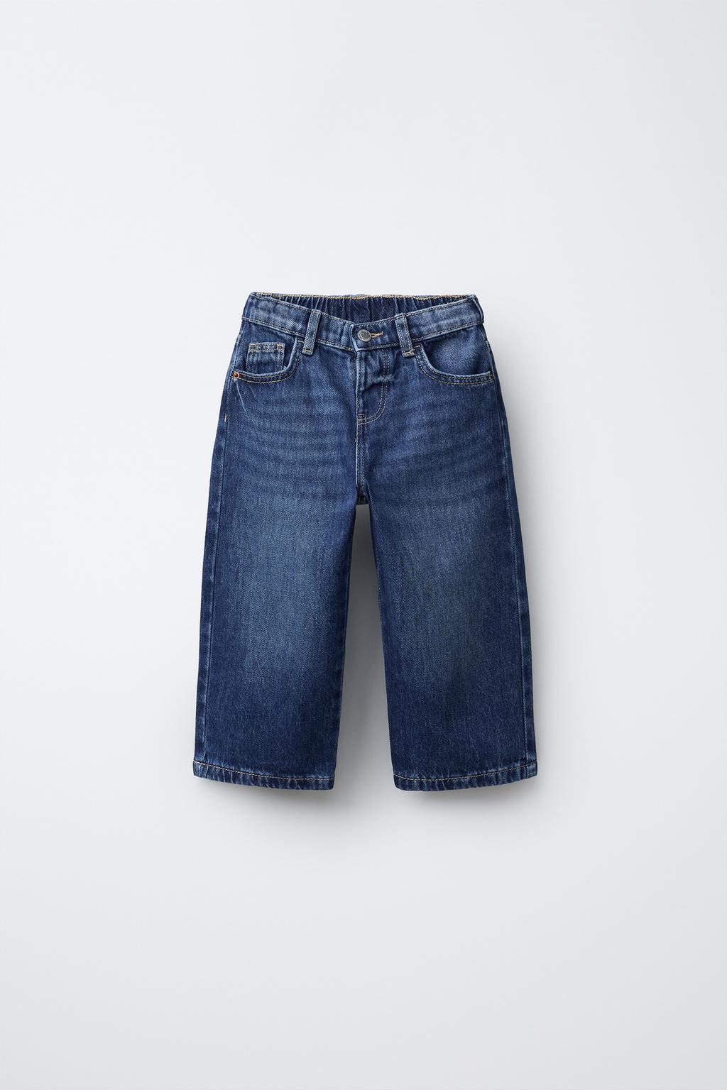 ДЖИНСЫ STRAIGHT С ЗАПЛАТАМИ, ЗВЕЗДАМИ И АНИМАЛИСТИЧЕСКИМ ПРИНТОМ