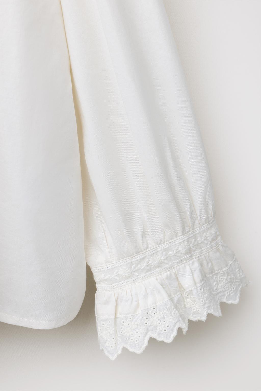 Рубашка limited edition с вышивкой пижамного стиля