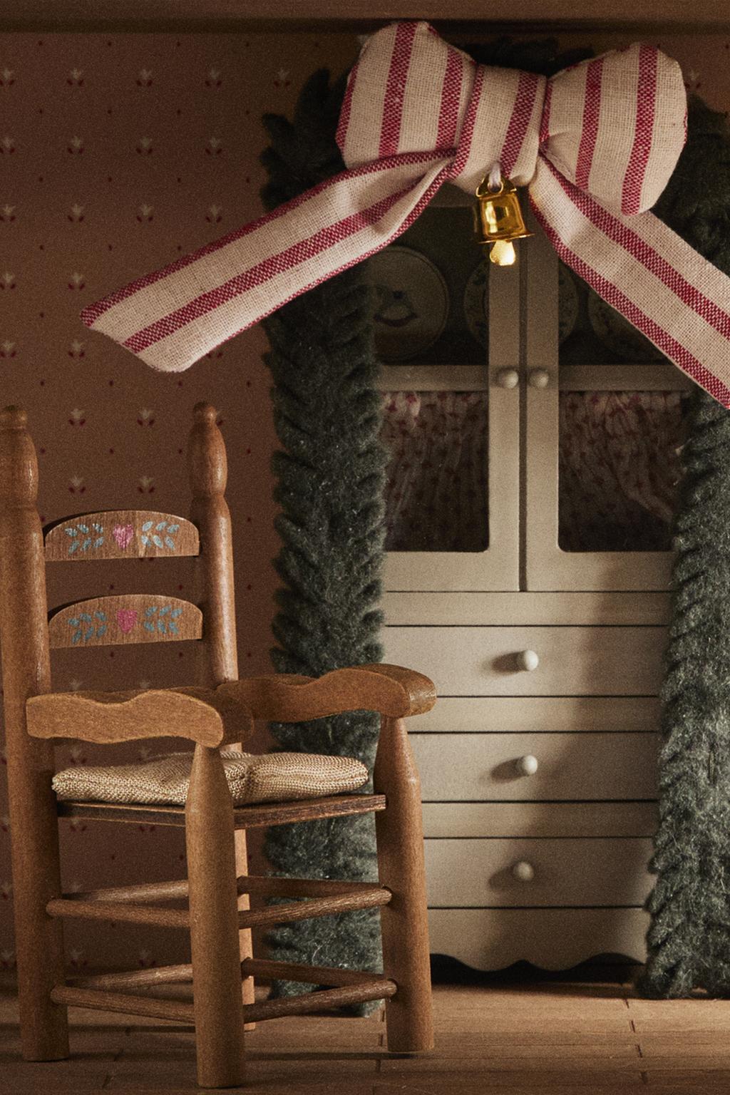 Набор игрушек для детской комнаты в рождественском стиле