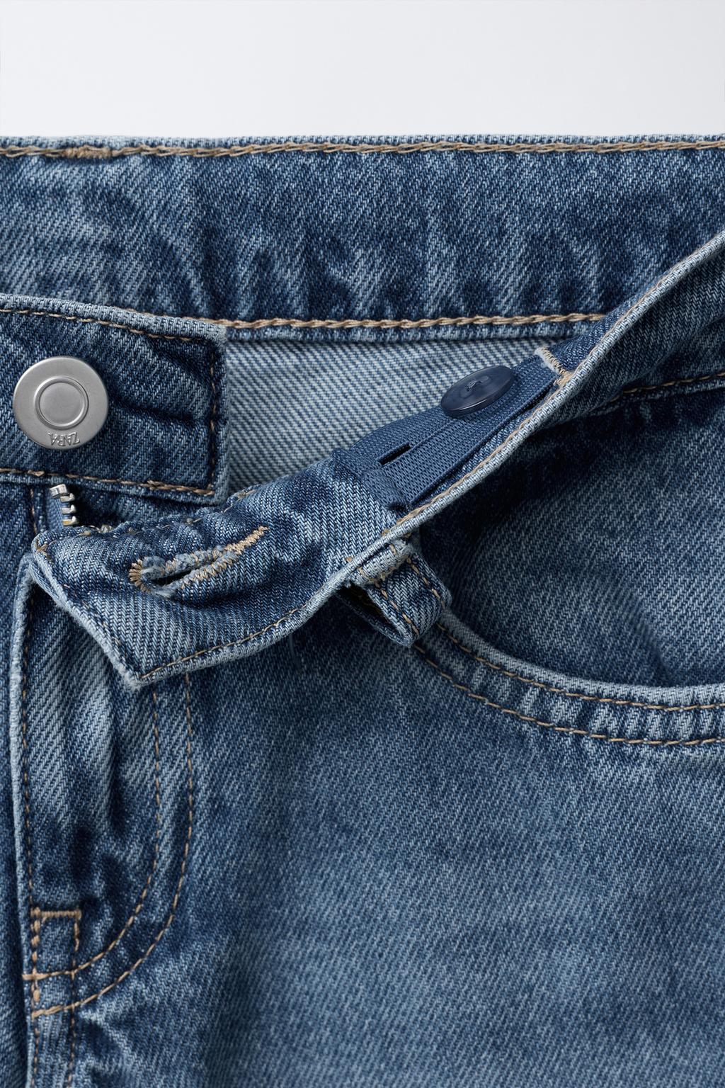 ДЖИНСЫ WIDE LEG С НАШИВКАМИ И АНИМАЛИСТИЧЕСКИМ ПРИНТОМ