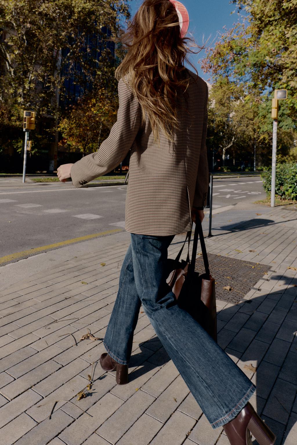 Оверсайз пиджак с двубортной застежкой