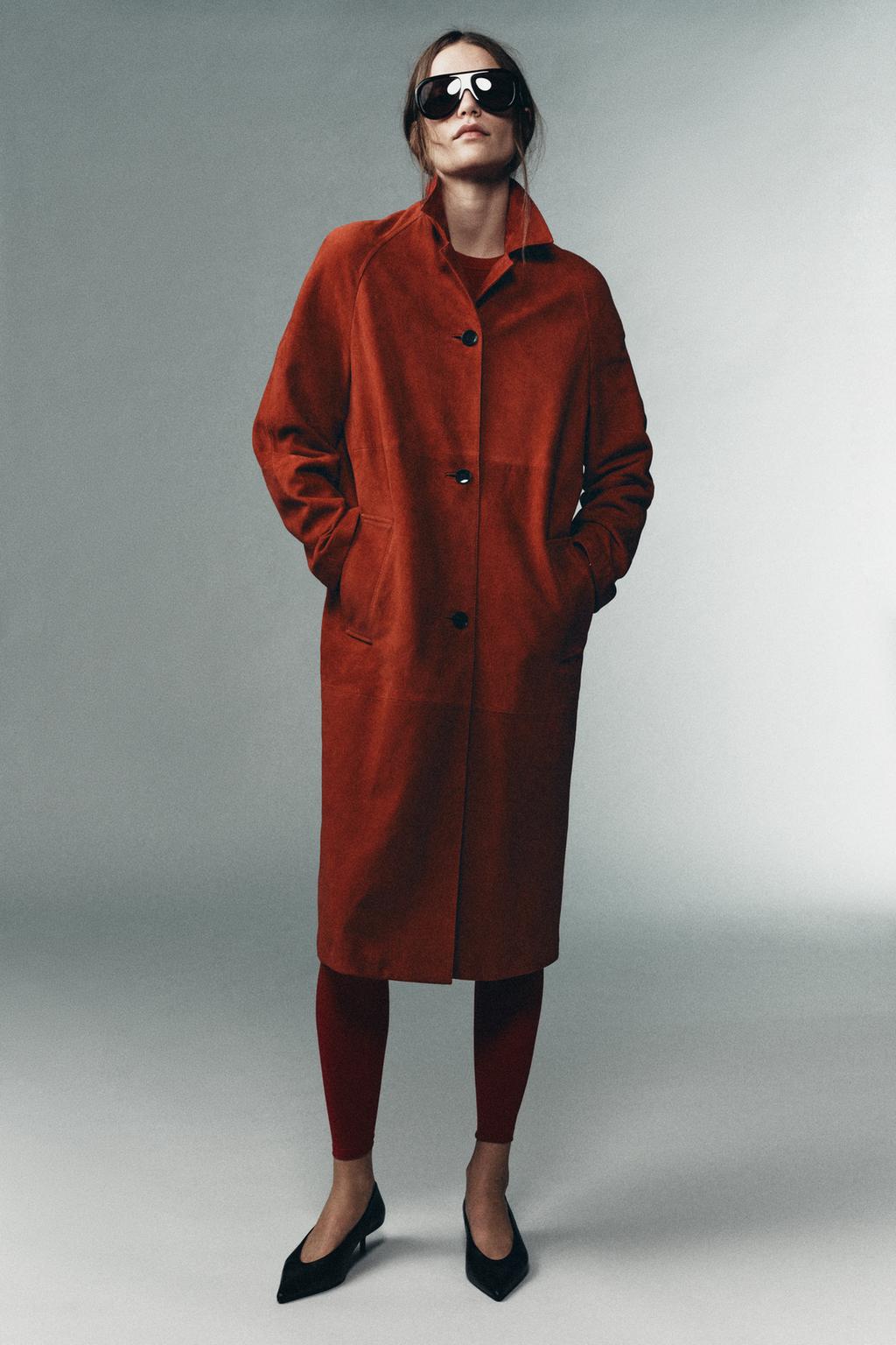 Пальто из 100% замши красное. лимитированная коллекция