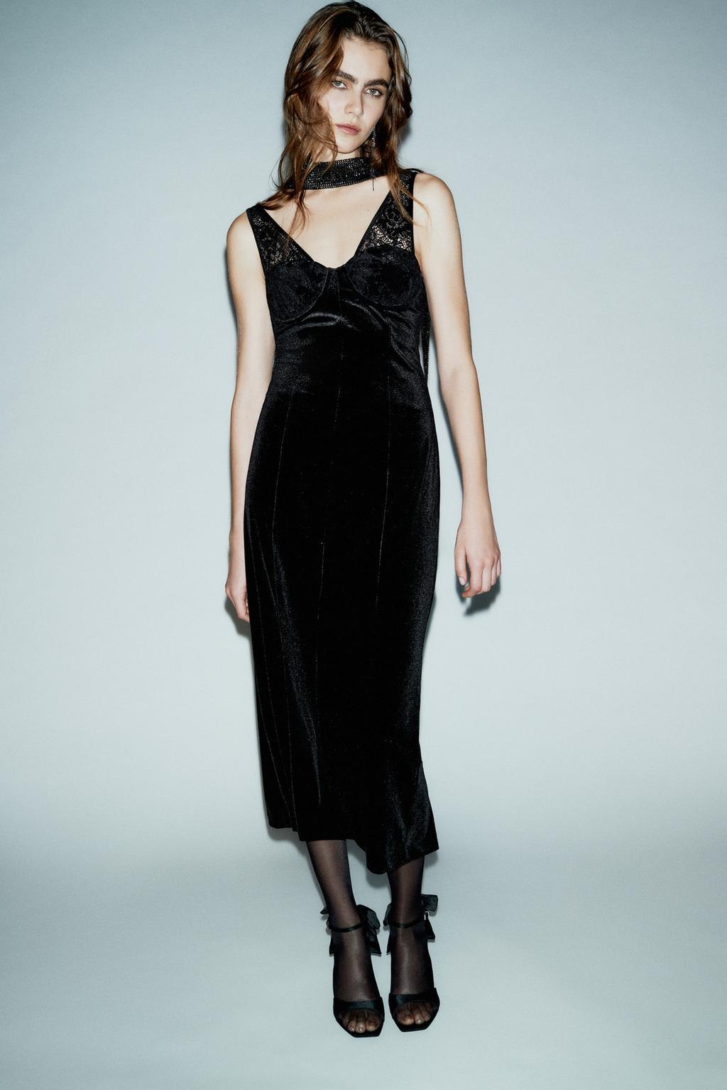 БАРХАТНОЕ ПЛАТЬЕ МИДИ С КРУЖЕВОМ