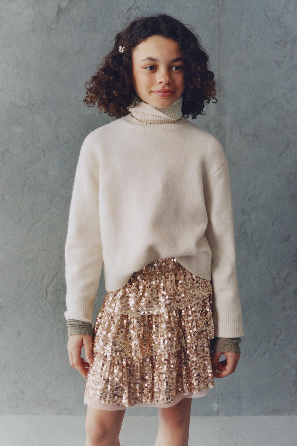 ЮБКА С ВОЛАНАМИ И ПАЙЕТКАМИ