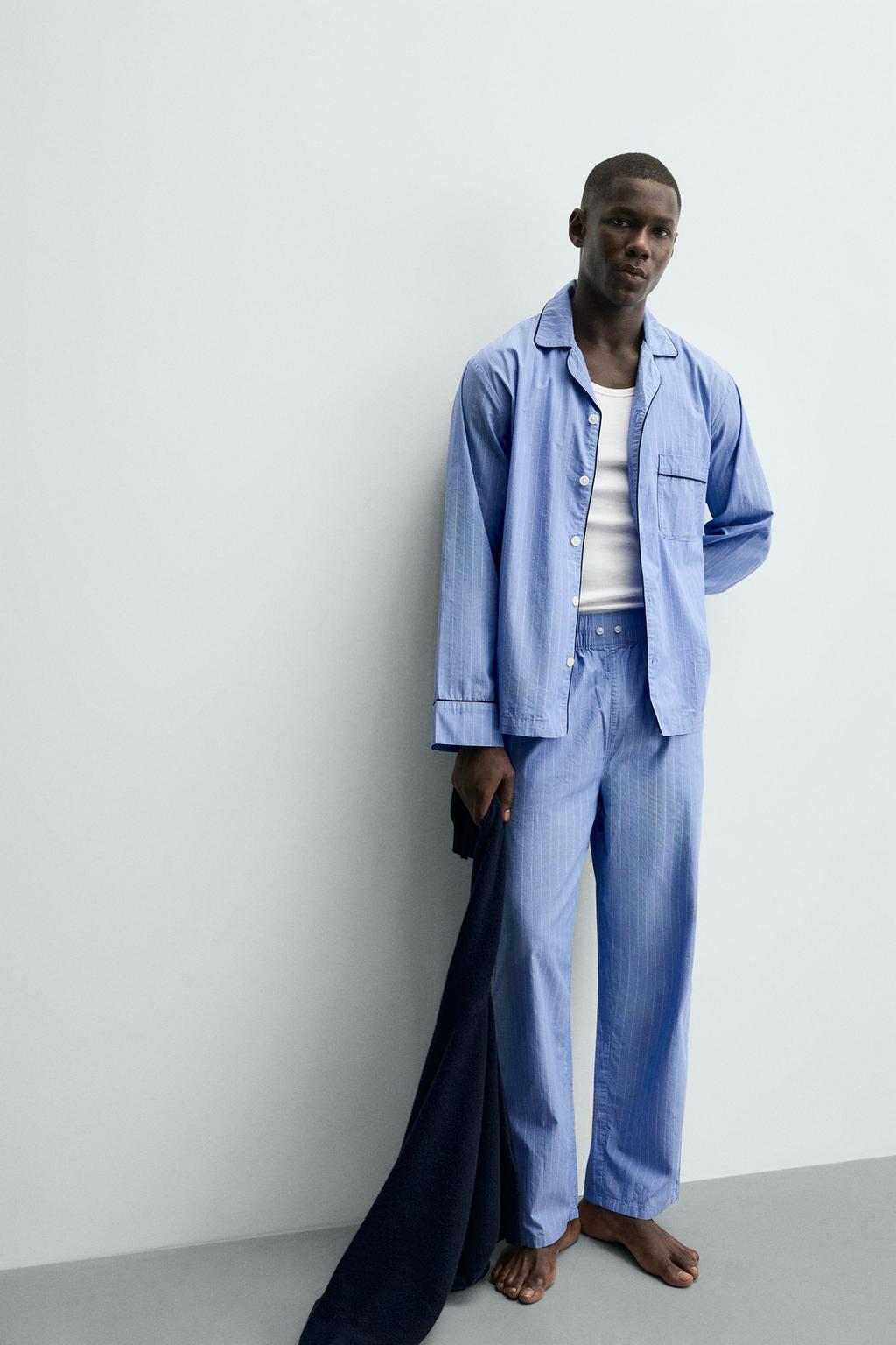 ПИЖАМА С КОНТРАСТНОЙ ОТДЕЛКОЙ