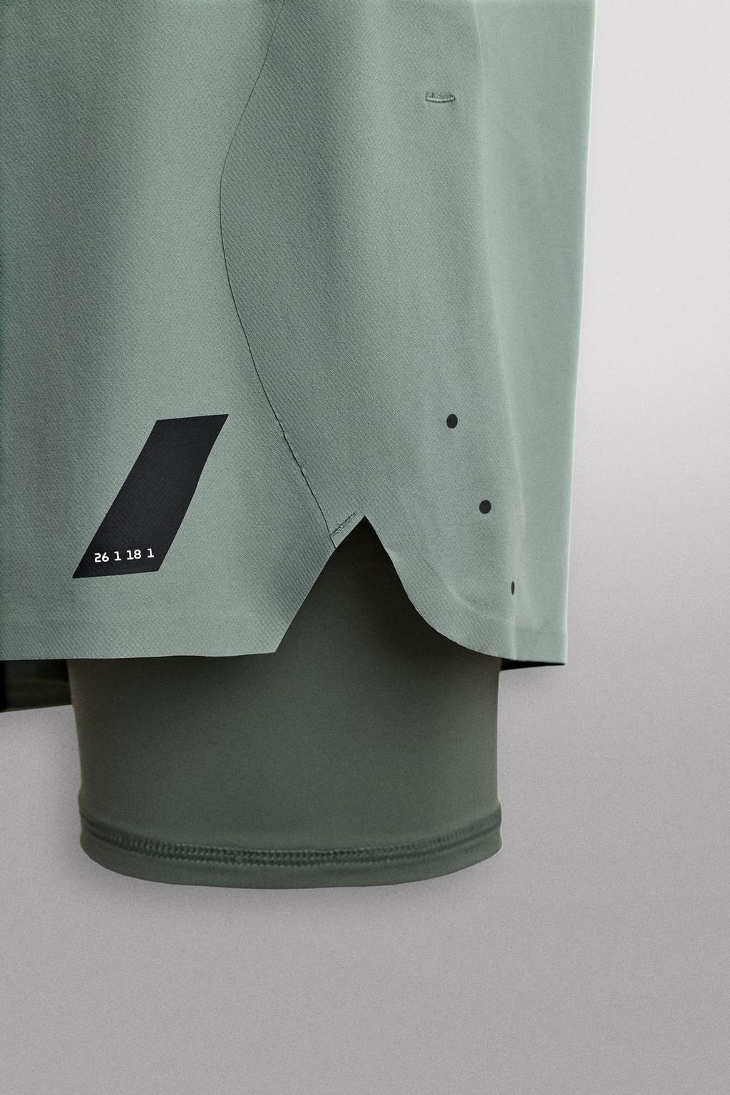 СПОРТИВНЫЕ ШОРТЫ 2 В 1