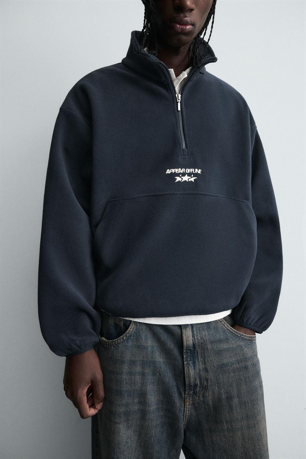 АНОРАК ИЗ ИСКУССТВЕННОЙ ОВЧИНЫ С ВЫШИВКОЙ