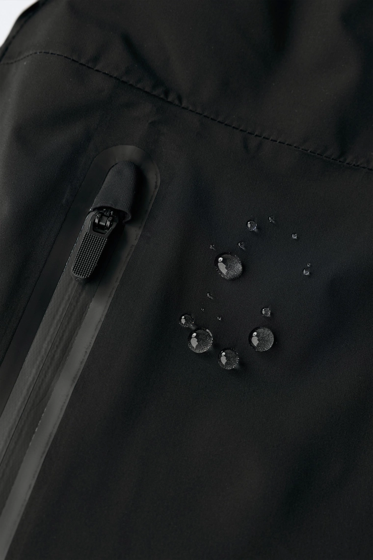 ПУХОВИК С ВОДОНЕПРОНИЦАЕМЫМ И ВЕТРОЗАЩИТНЫМ ТЕКСТИЛЕМ, КОЛЛЕКЦИЯ SKI