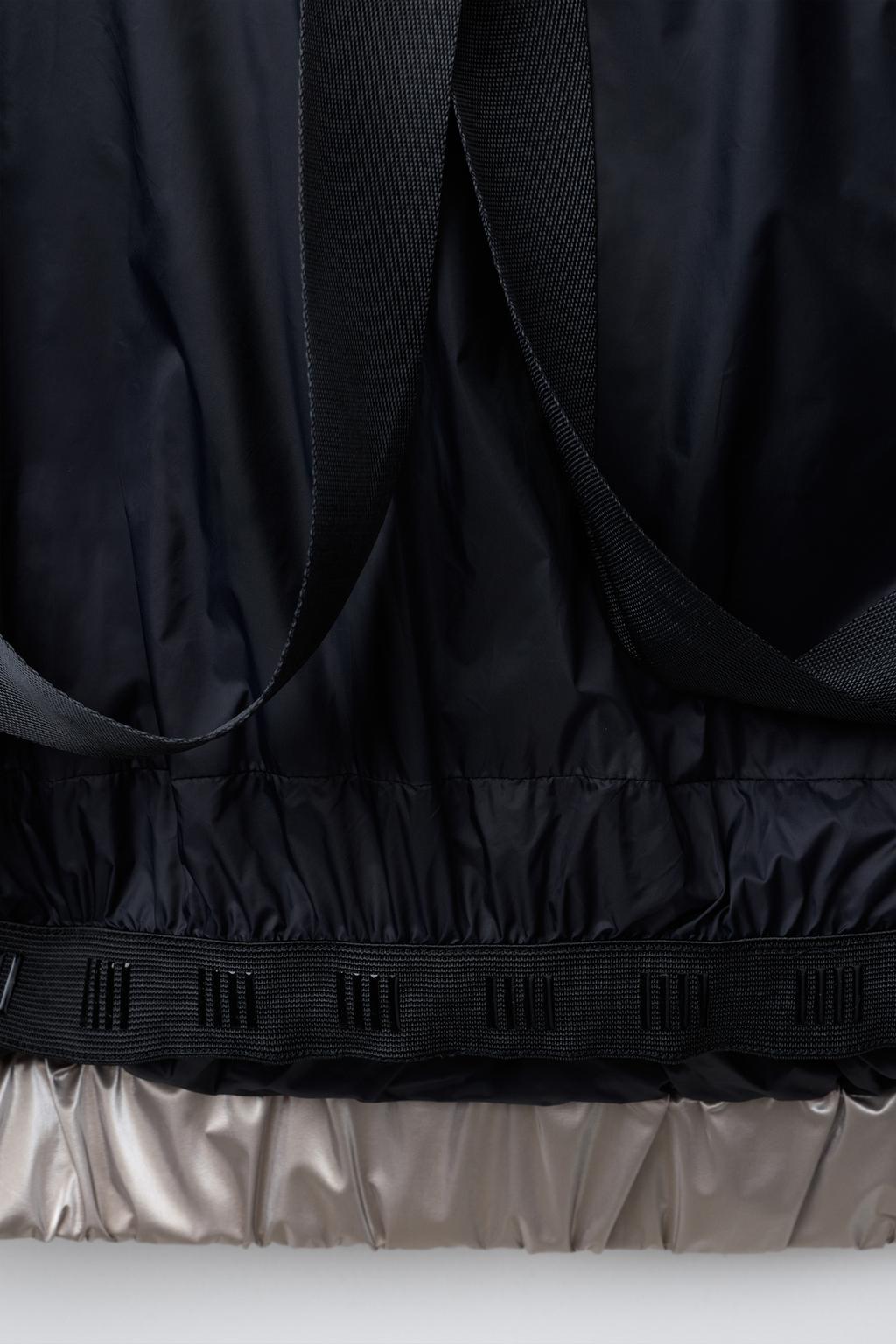 ВОДОНЕПРОНИЦАЕМЫЙ ПУХОВИК