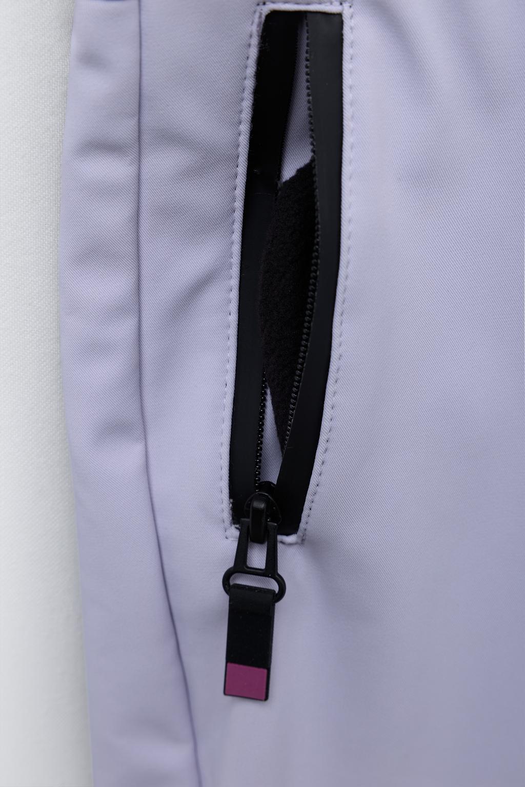 Ветрозащитный и водонепроницаемый пуховый комбинезон с съемным капюшоном recco® ski collection