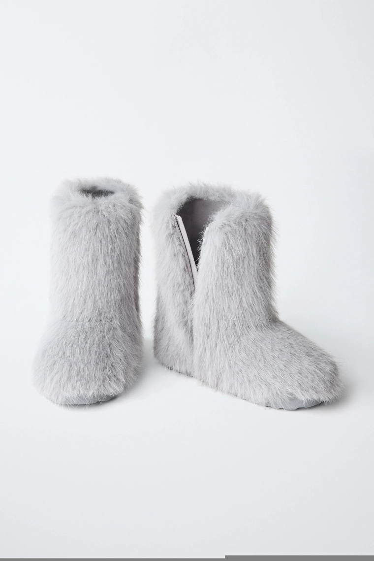 СНЕЖНЫЕ БОТИНКИ ИЗ ИСКУССТВЕННОГО МЕХА