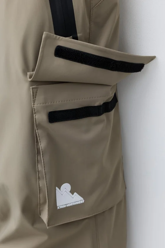 БРЮКИ НА ПОДТЯЖКАХ WATERPROOF И WINDPROOF С СИСТЕМОЙ RECCO® — SKI COLLECTION