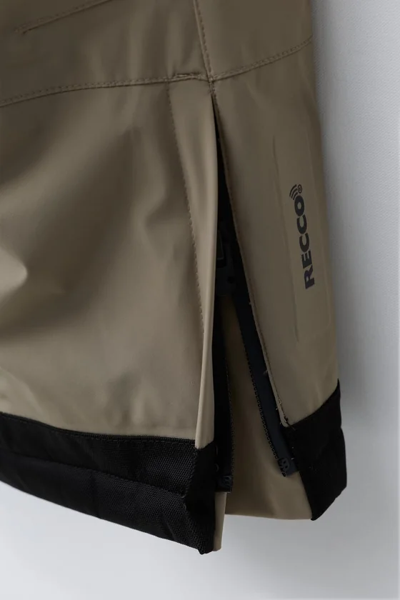 БРЮКИ НА ПОДТЯЖКАХ WATERPROOF И WINDPROOF С СИСТЕМОЙ RECCO® — SKI COLLECTION