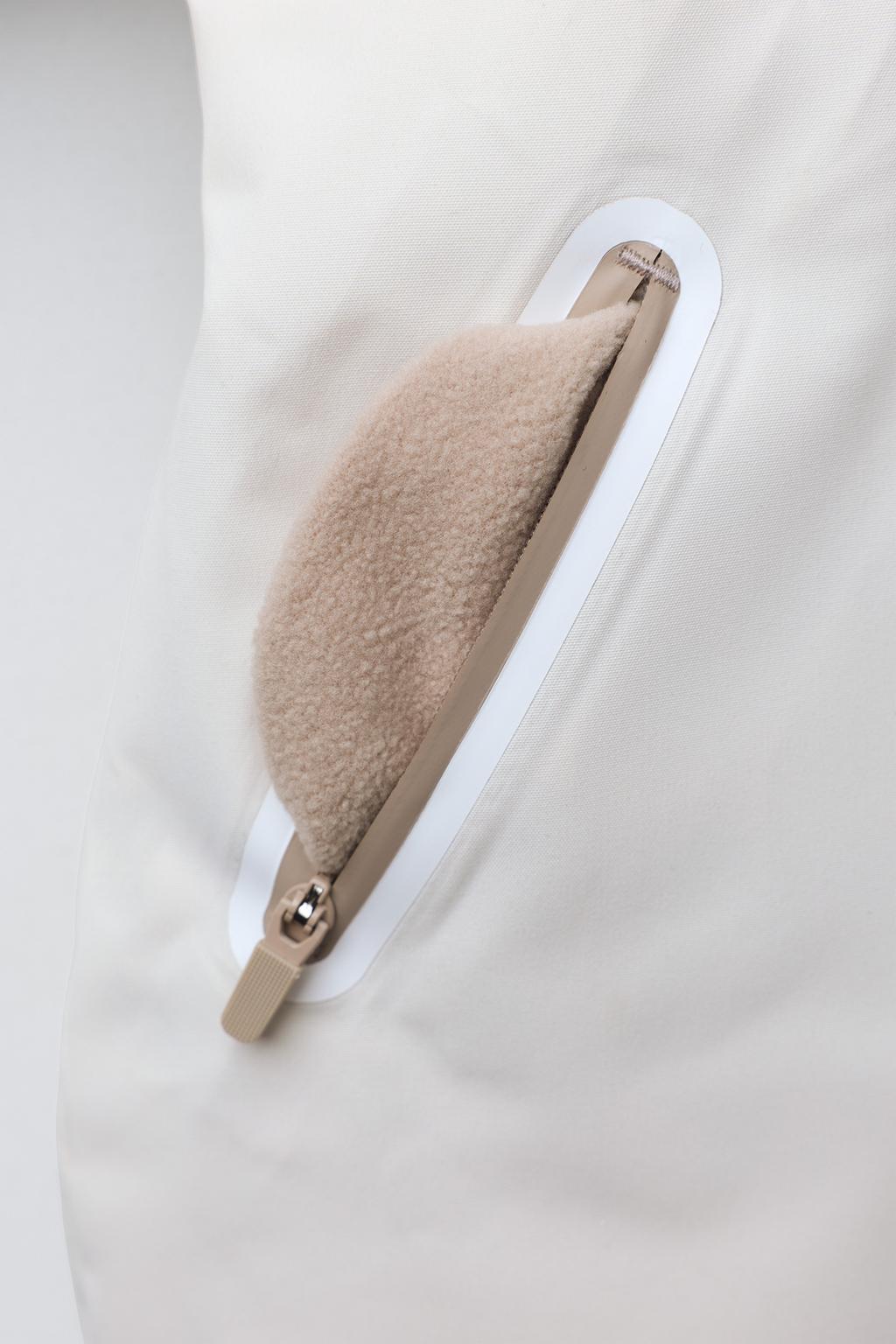 Длинный худи из искусственного меха с капюшоном. водонепроницаемый и ветрозащитный. коллекция лыжной одежды recco® system