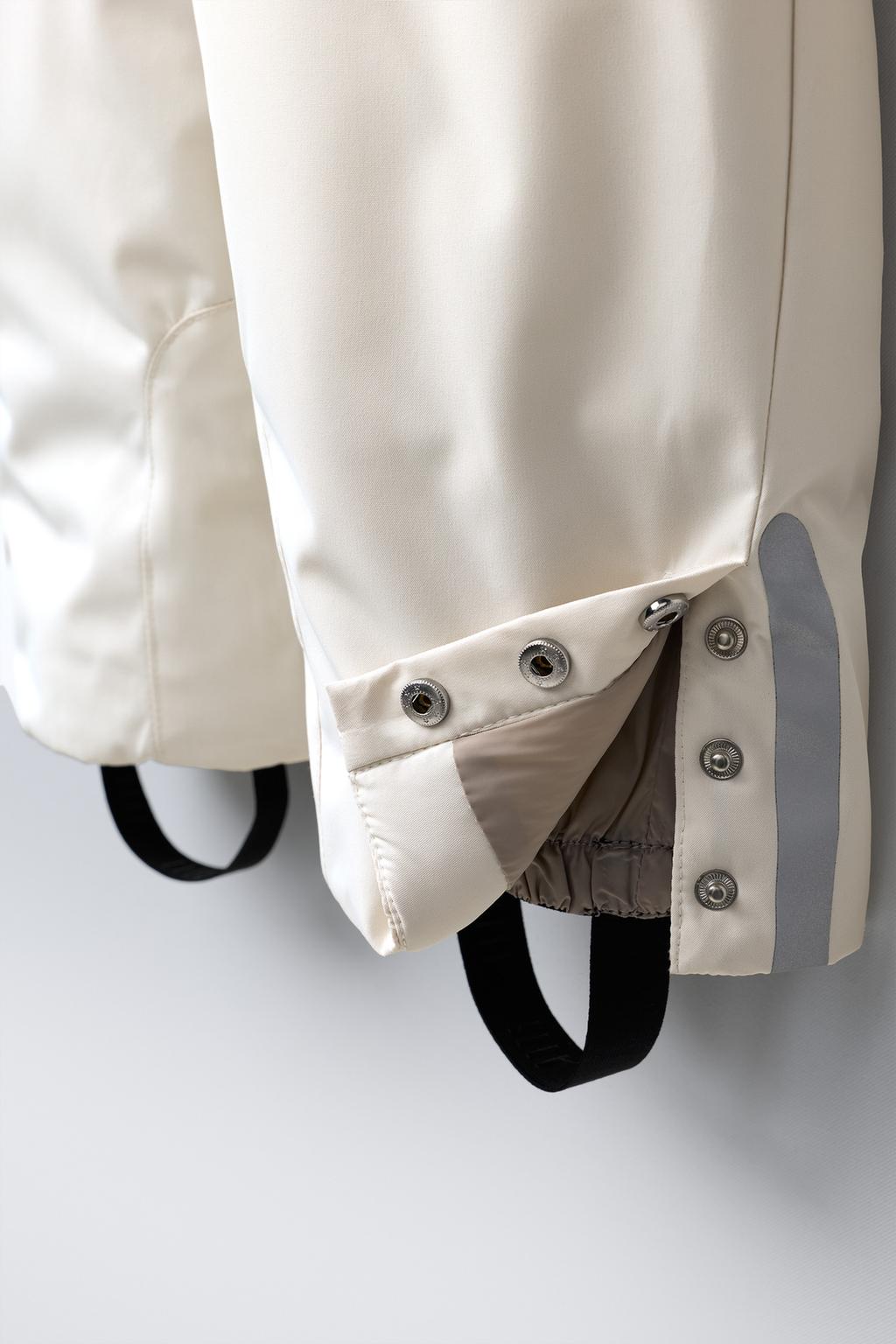 Длинный худи из искусственного меха с капюшоном. водонепроницаемый и ветрозащитный. коллекция лыжной одежды recco® system