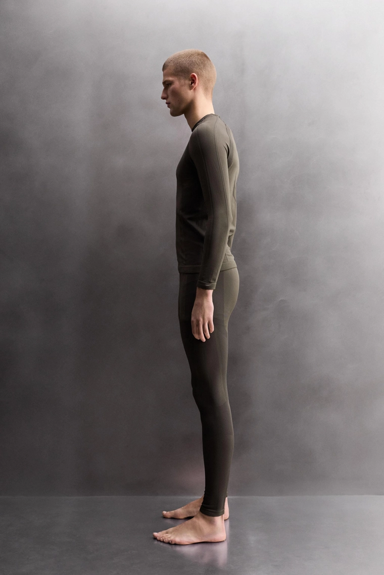 КОМПРЕССИОННАЯ ФУТБОЛКА-ТЕРМОБЕЛЬЕ ДЛЯ ЛЫЖНОГО СПОРТА