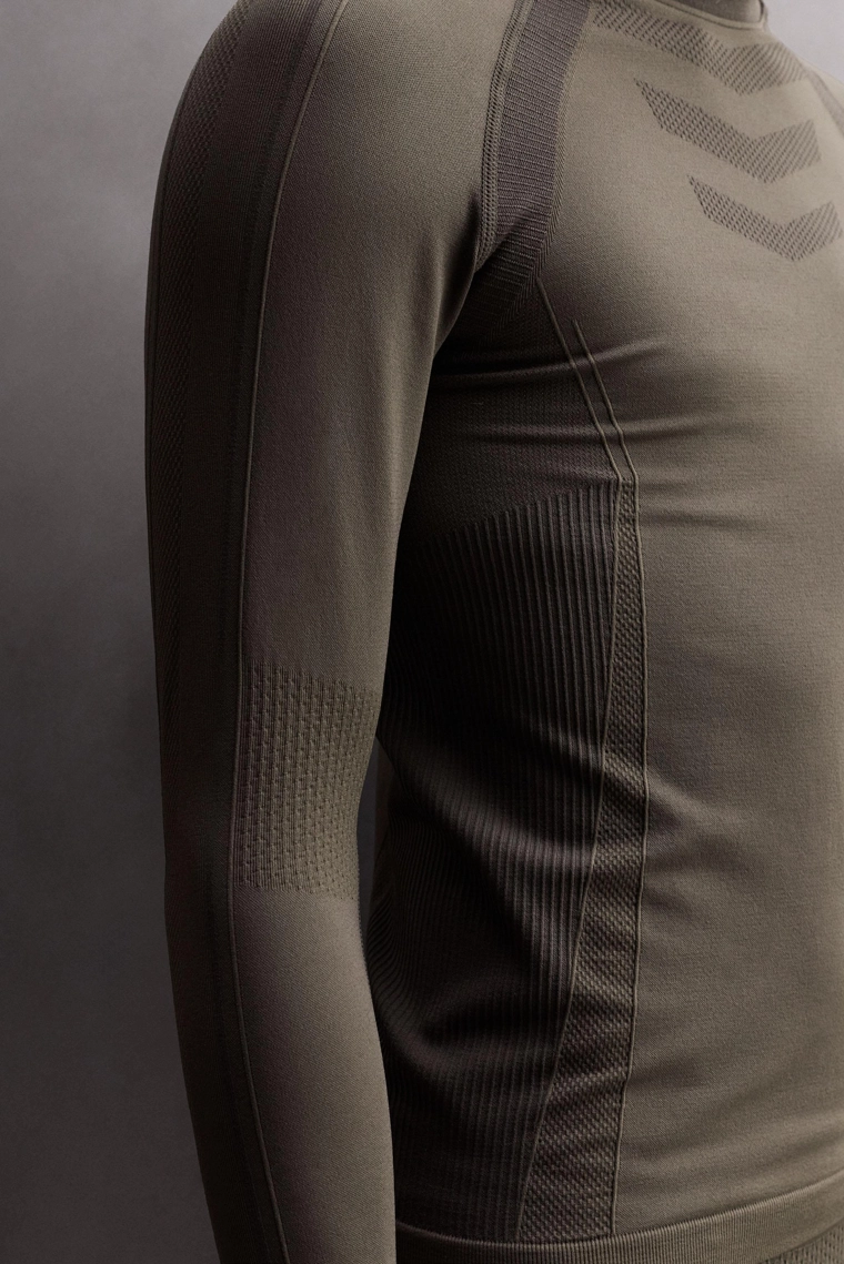 КОМПРЕССИОННАЯ ФУТБОЛКА-ТЕРМОБЕЛЬЕ ДЛЯ ЛЫЖНОГО СПОРТА