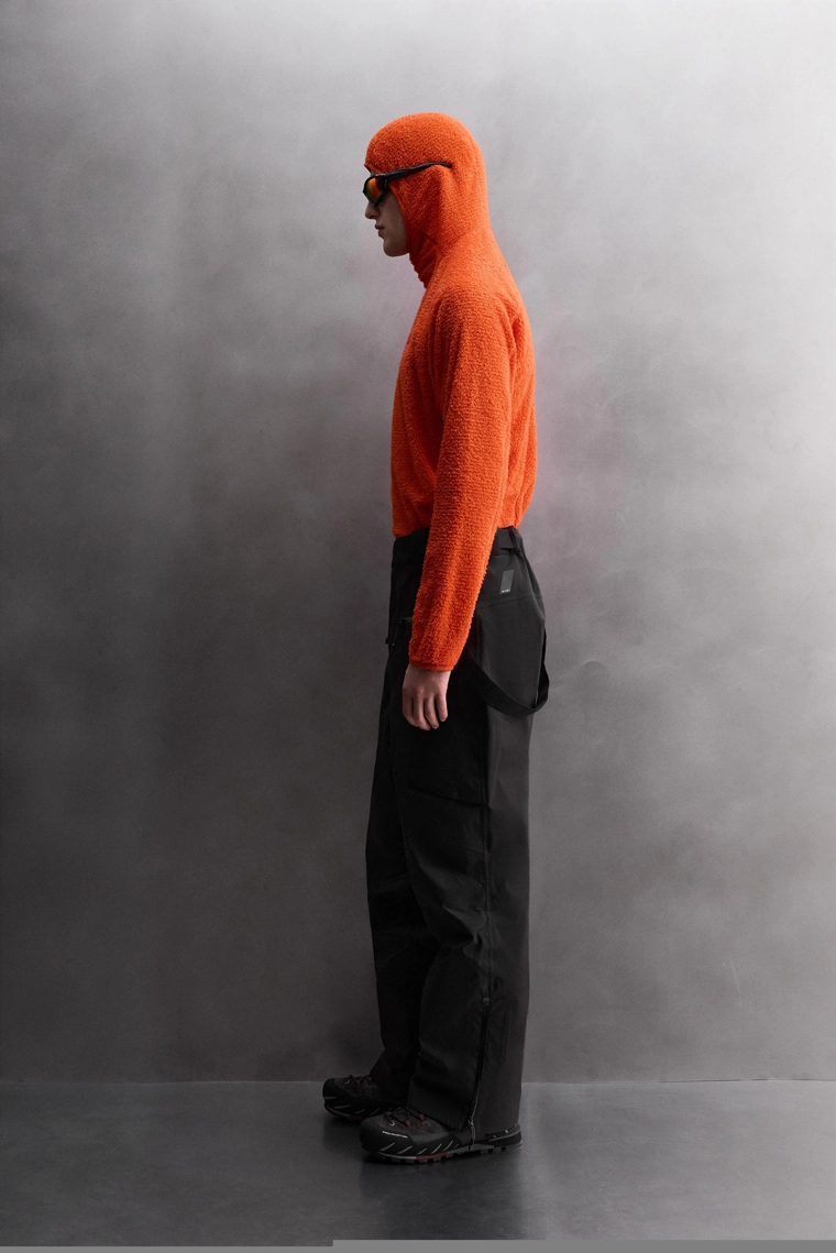 ФЛИСОВАЯ ТОЛСТОВКА С КАПЮШОНОМ И ТЕКСТУРОЙ SKI