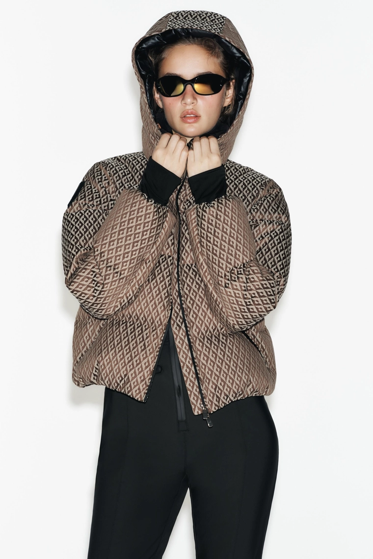 ПУХОВИК ВОДОСТОЙКИЙ И ВЕТРОЗАЩИТНЫЙ С ТЕХНОЛОГИЕЙ RECCO® — SKI COLLECTION