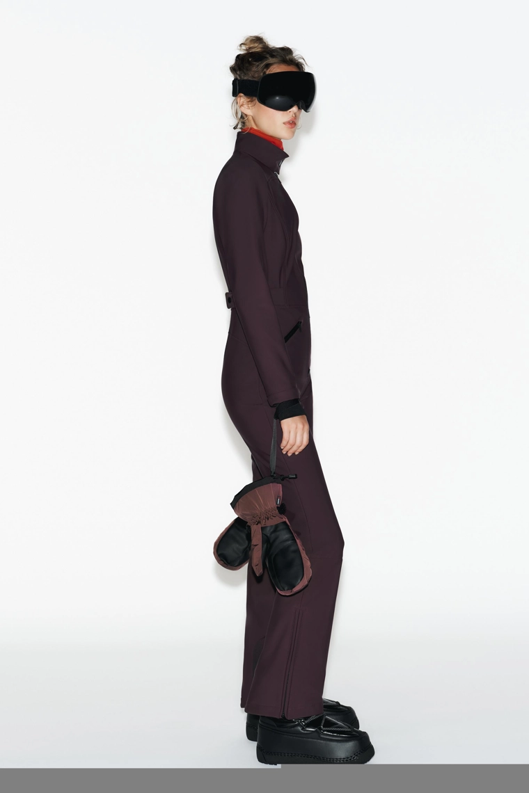 КОМБИНЕЗОН WATER RESISTANT WINDPROOF RECCO® TECHNOLOGY SKI COLLECTION