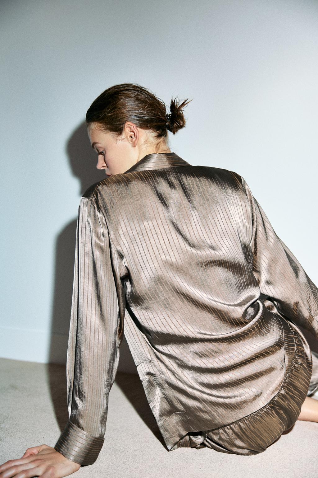 РУБАШКА В ПОЛОСКУ В ПИЖАМНОМ СТИЛЕ