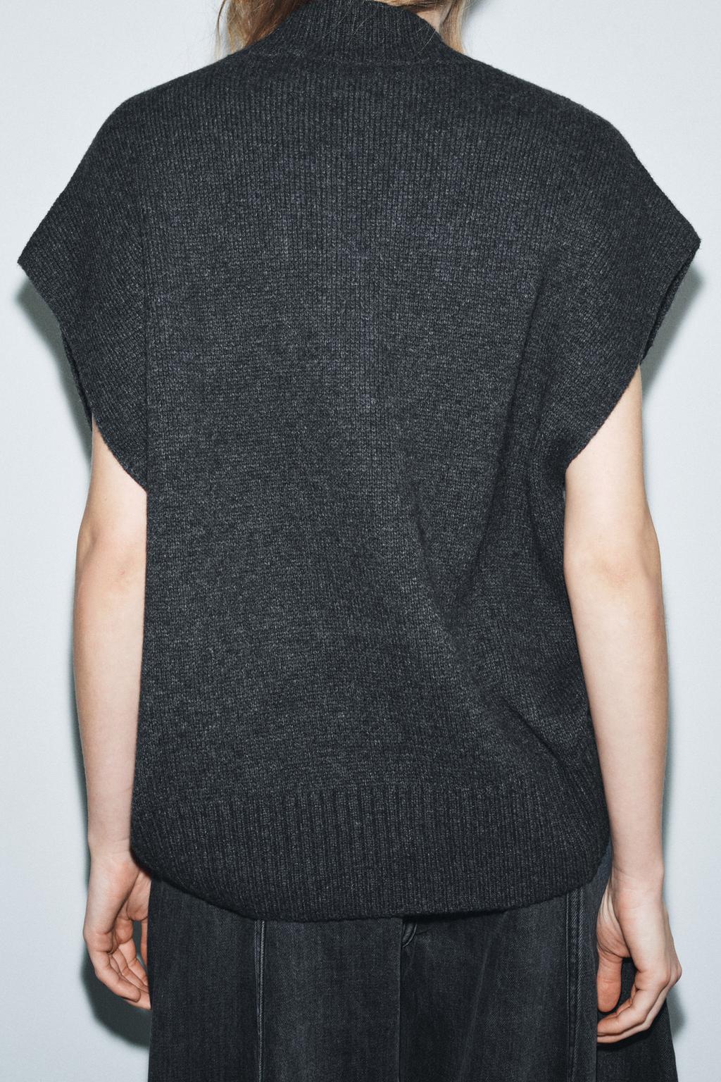 Приталенный жилет из шерсти