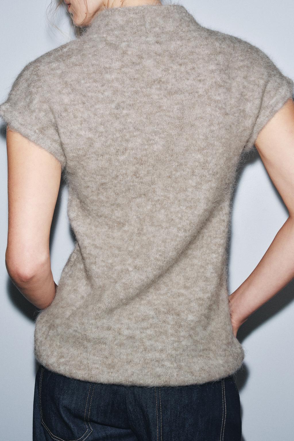 ТОП ИЗ ВОРСИСТОГО ТРИКОТАЖА С АЛЬПАКОЙ