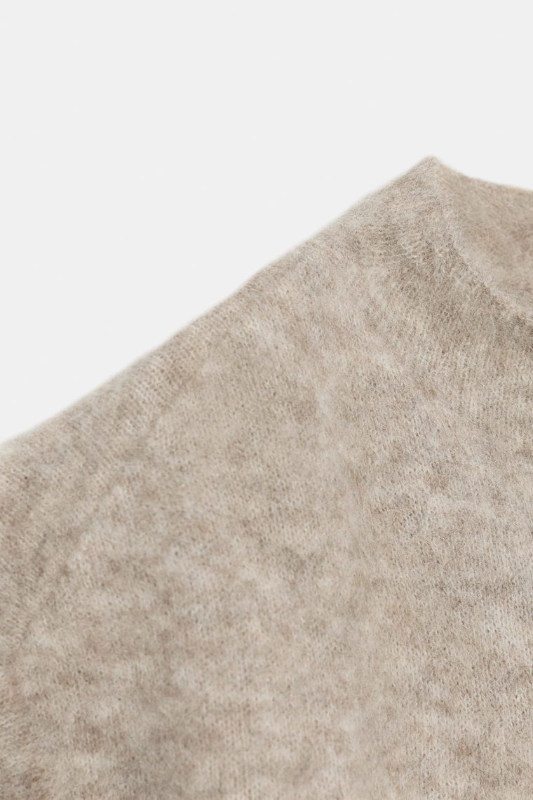 ТОП ИЗ ВОРСИСТОГО ТРИКОТАЖА С АЛЬПАКОЙ