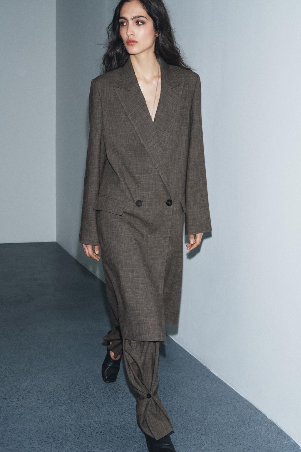 ДВУБОРТНОЕ КЛАССИЧЕСКОЕ ПАЛЬТО — ZW COLLECTION LIMITED EDITION