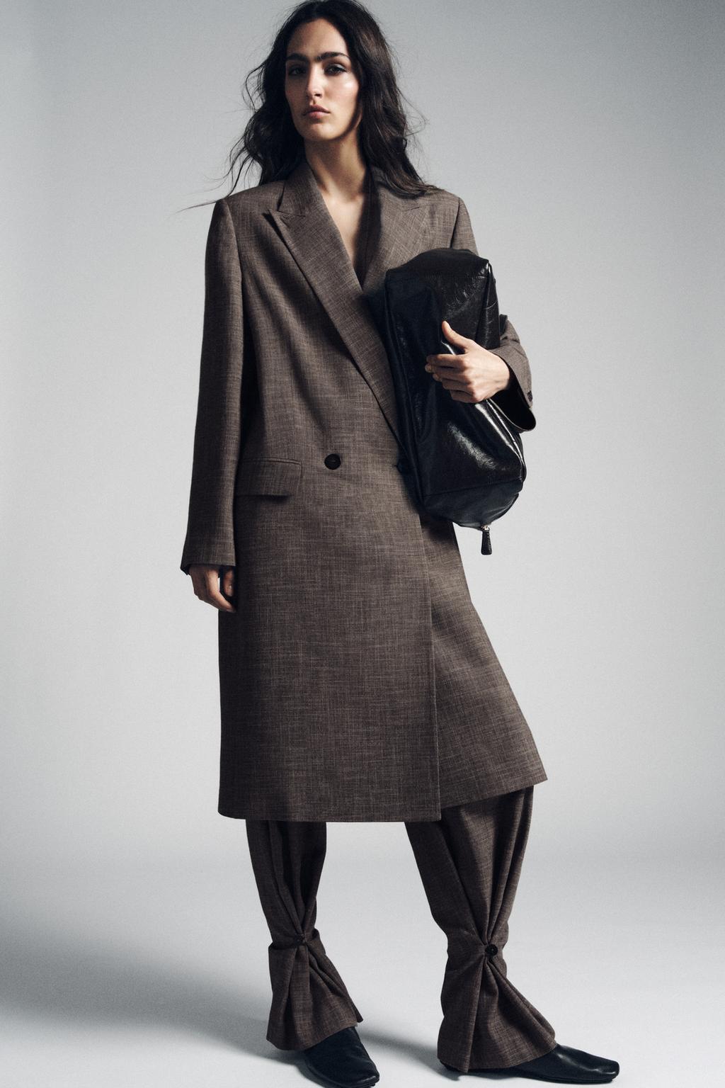 ДВУБОРТНОЕ КЛАССИЧЕСКОЕ ПАЛЬТО — ZW COLLECTION LIMITED EDITION