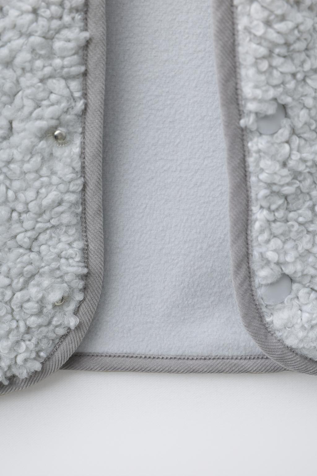 КУРТКА ИЗ ИСКУССТВЕННОЙ ОВЧИНЫ С ФЛИСОВОЙ ПОДКЛАДКОЙ