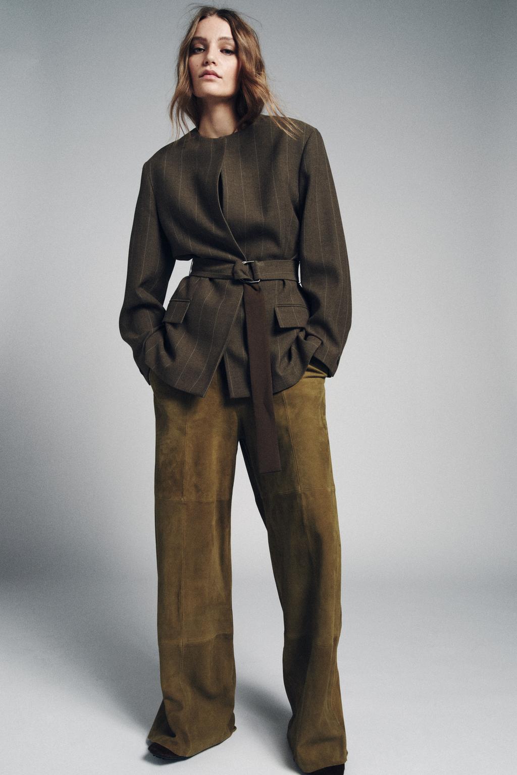 БЛЕЙЗЕР В ПОЛОСКУ С ПОЯСОМ — ZW COLLECTION