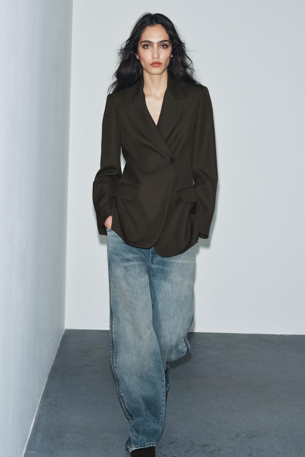 БЛЕЙЗЕР ПРИТАЛЕННОГО КРОЯ — LIMITED EDITION, ZW COLLECTION