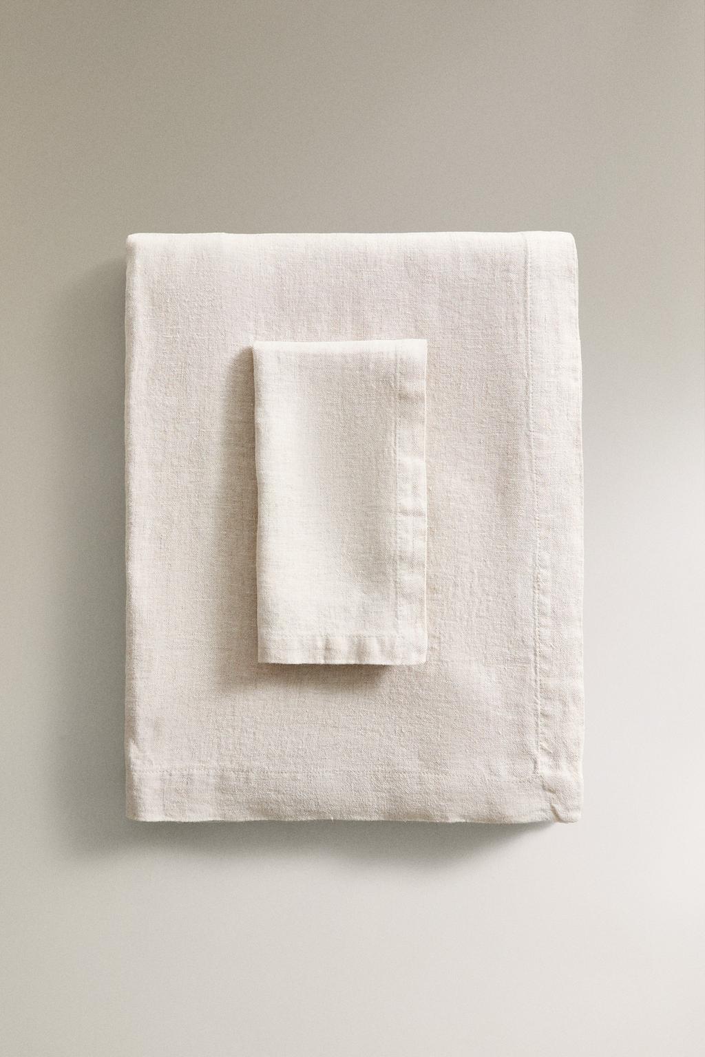 Скатерть из мятого льна