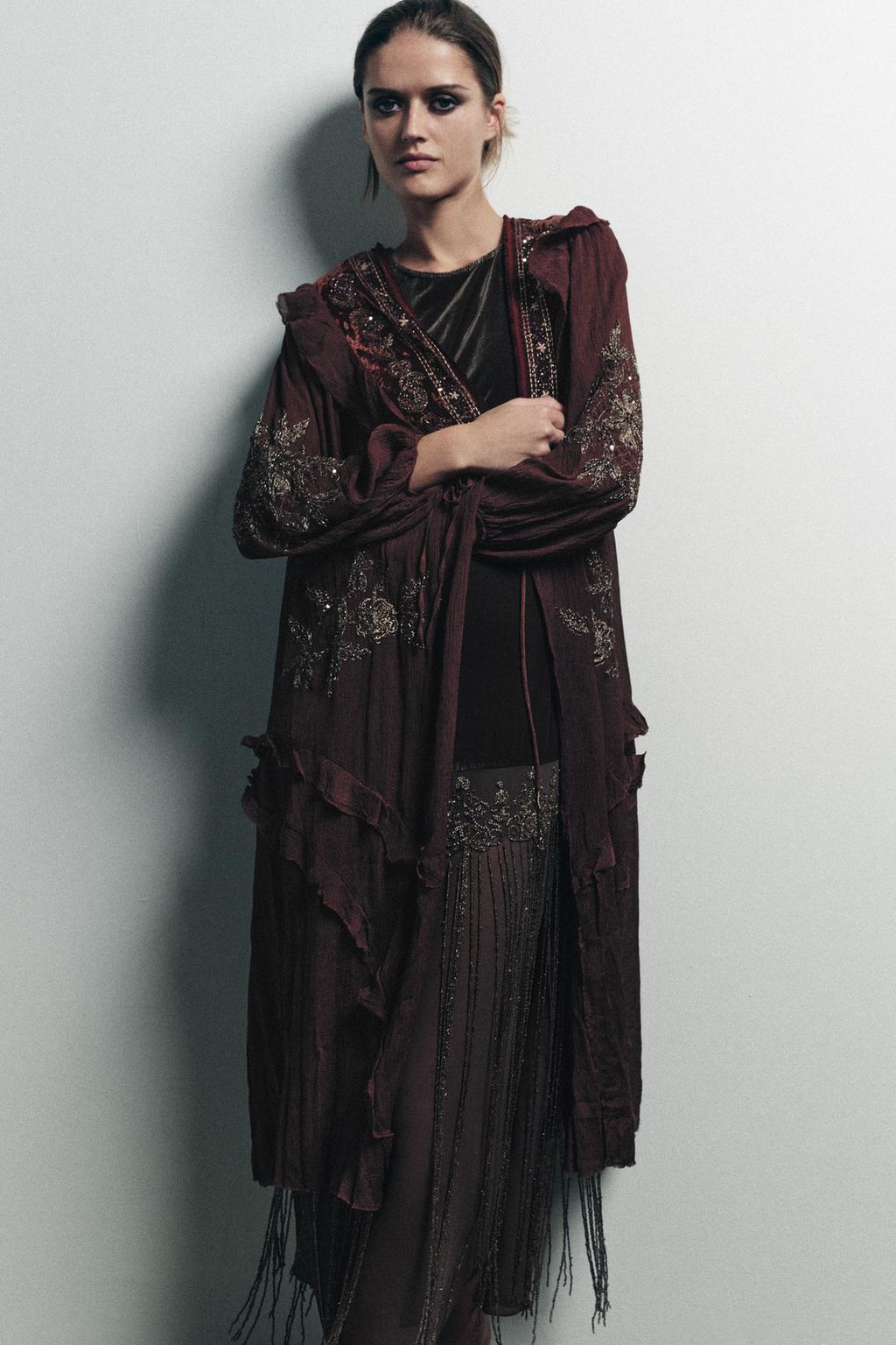 КОМБИНИРОВАННЫЙ ТОП ИЗ ЖОРЖЕТА С ПАЙЕТКАМИ