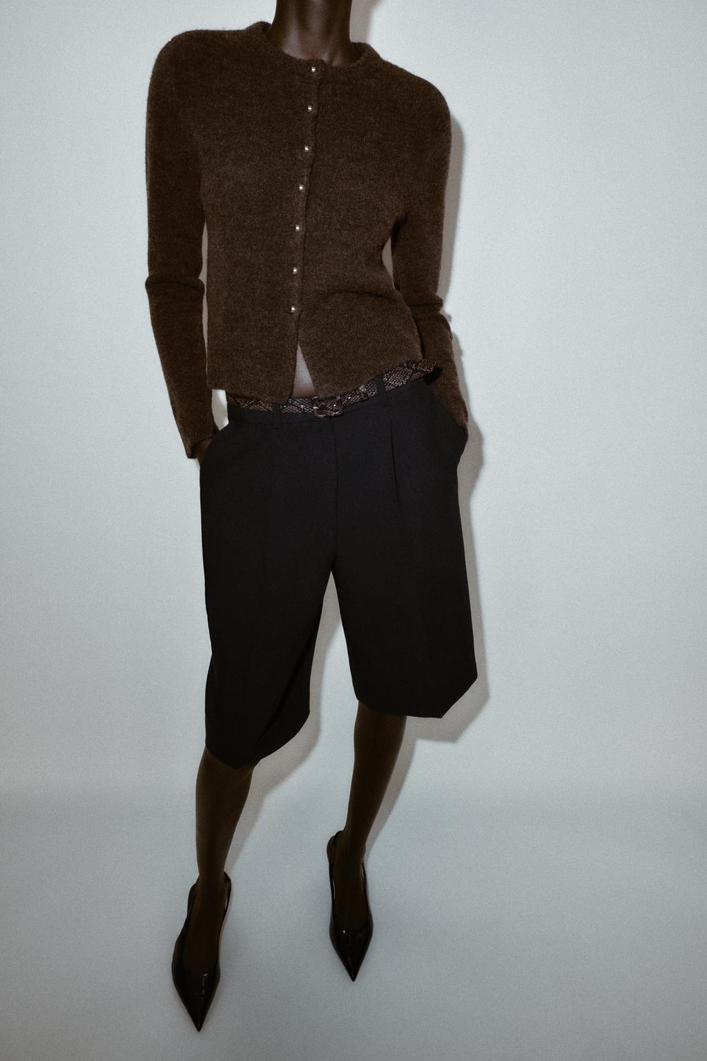 ВЯЗАНЫЙ КАРДИГАН С КРУГЛЫМИ ПУГОВИЦАМИ