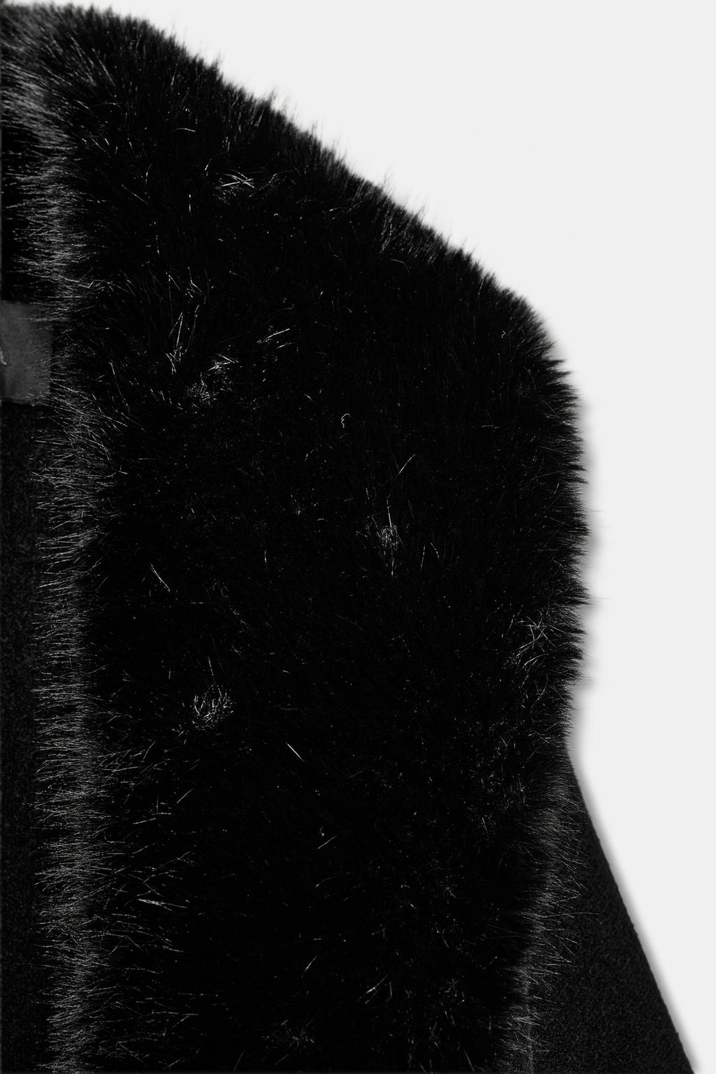 ТРИКОТАЖНАЯ НАКИДКА С МЕХОВЫМ ВОРОТНИКОМ