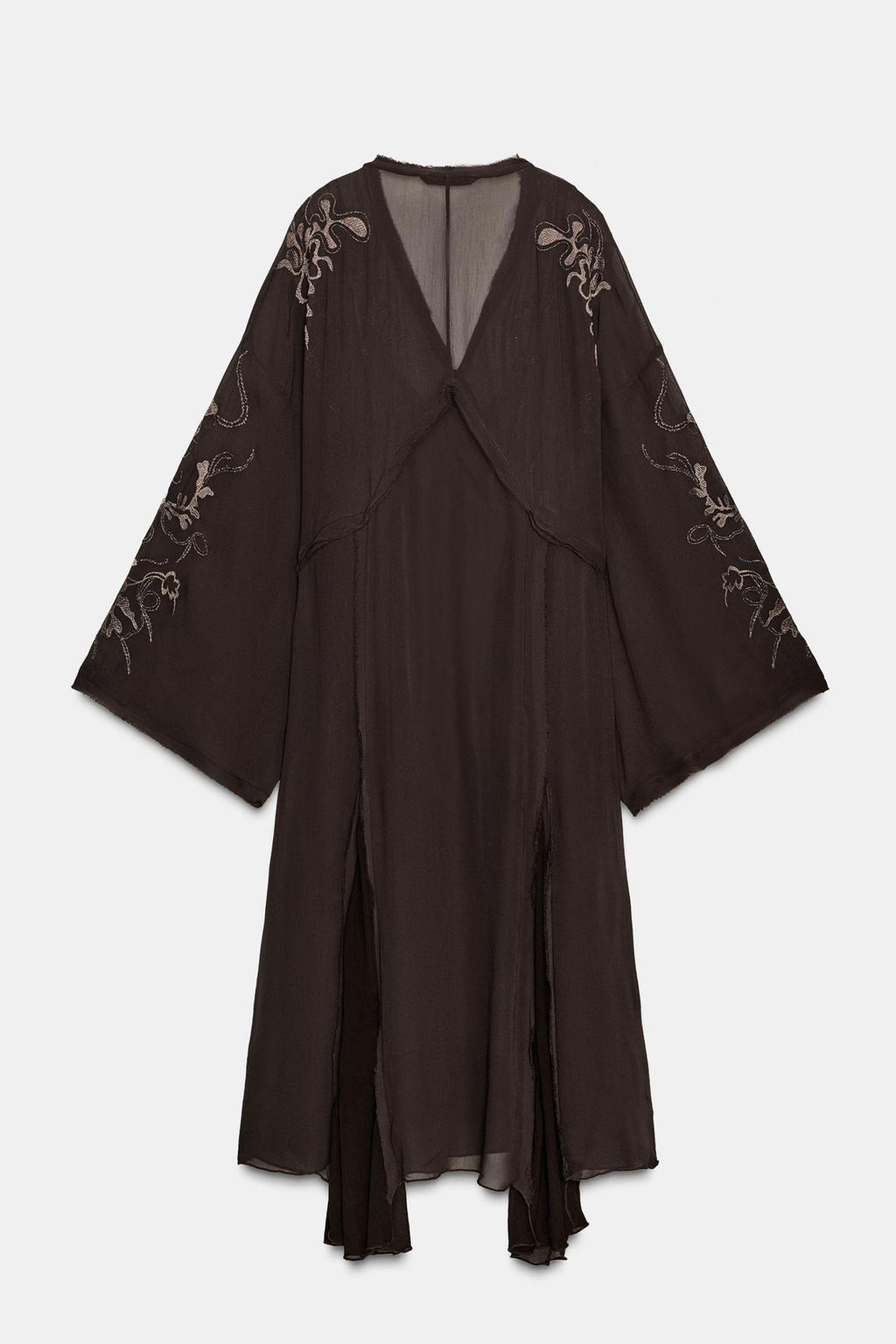 ПЛАТЬЕ С ВЫШИВКОЙ И БУСИНАМИ ИЗ ОГРАНИЧЕННОЙ СЕРИИ ZW COLLECTION