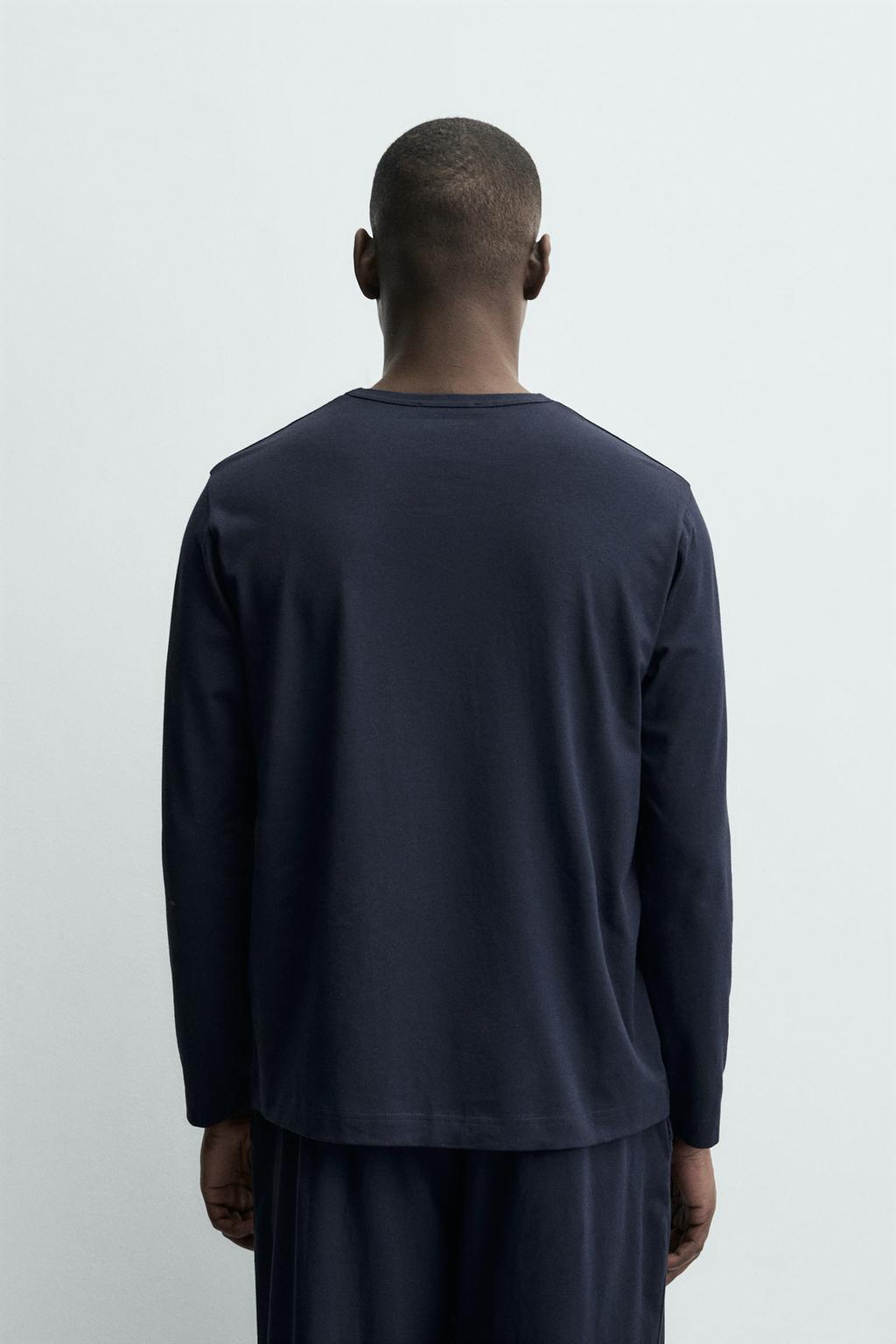 ПИЖАМА СТРУЯЩЕГОСЯ ПОКРОЯ