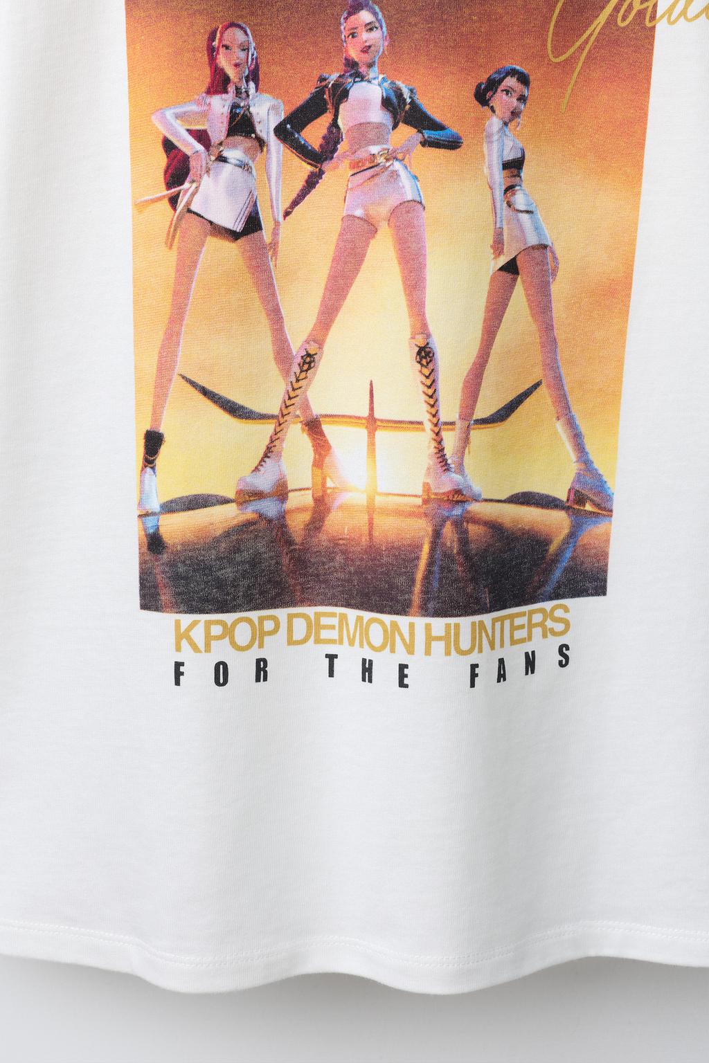 ФУТБОЛКА С ПРИНТОМ KPOP DEMON HUNTERS™ NETFLIX ©