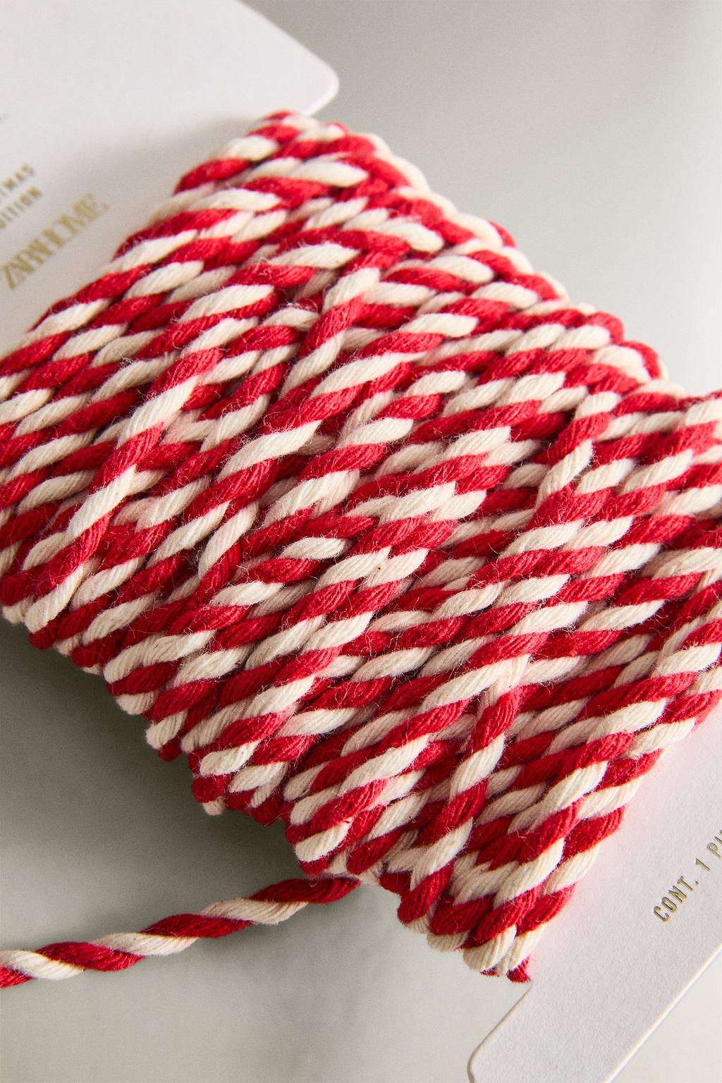 Двухцветный новогодний подарочный шнур