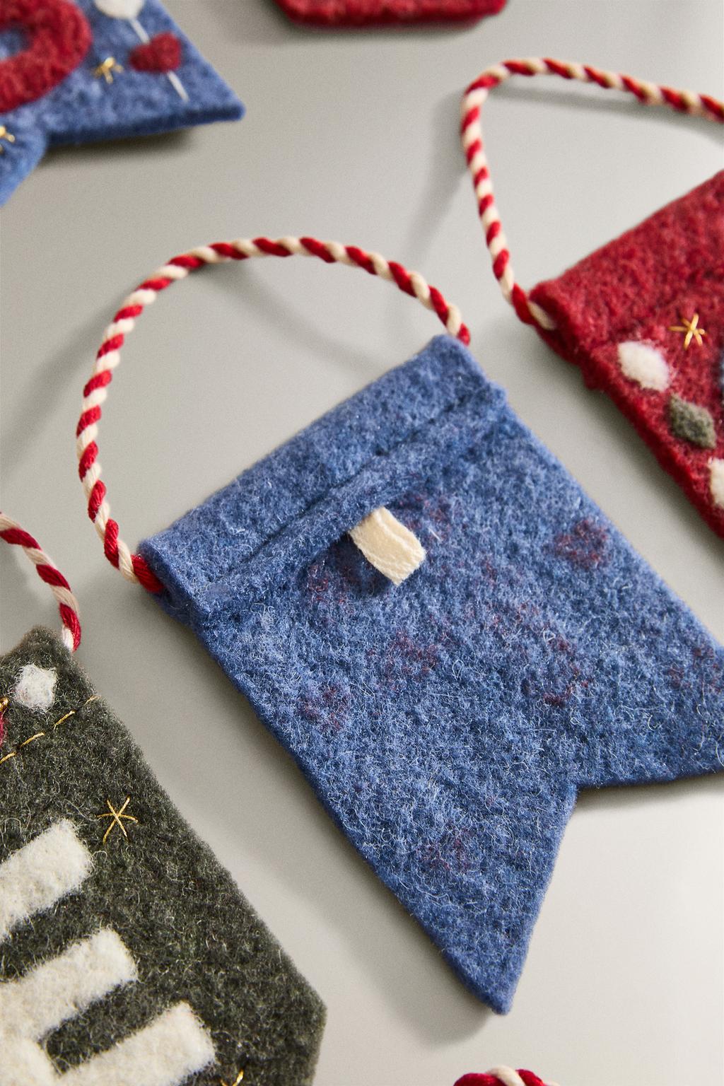 Рождественский флажок с буквой (a-k)