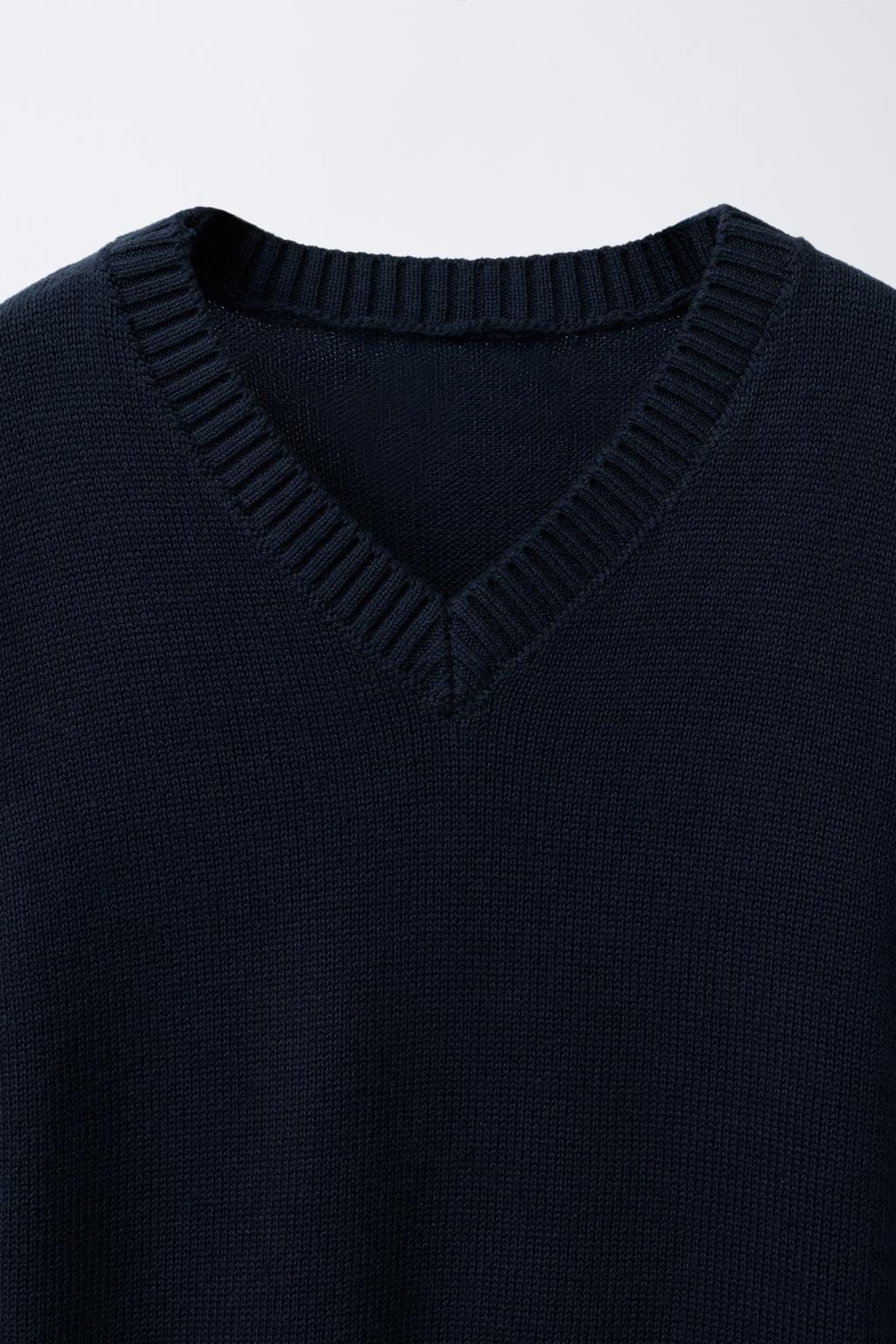 ТРИКОТАЖНЫЙ ЖИЛЕТ