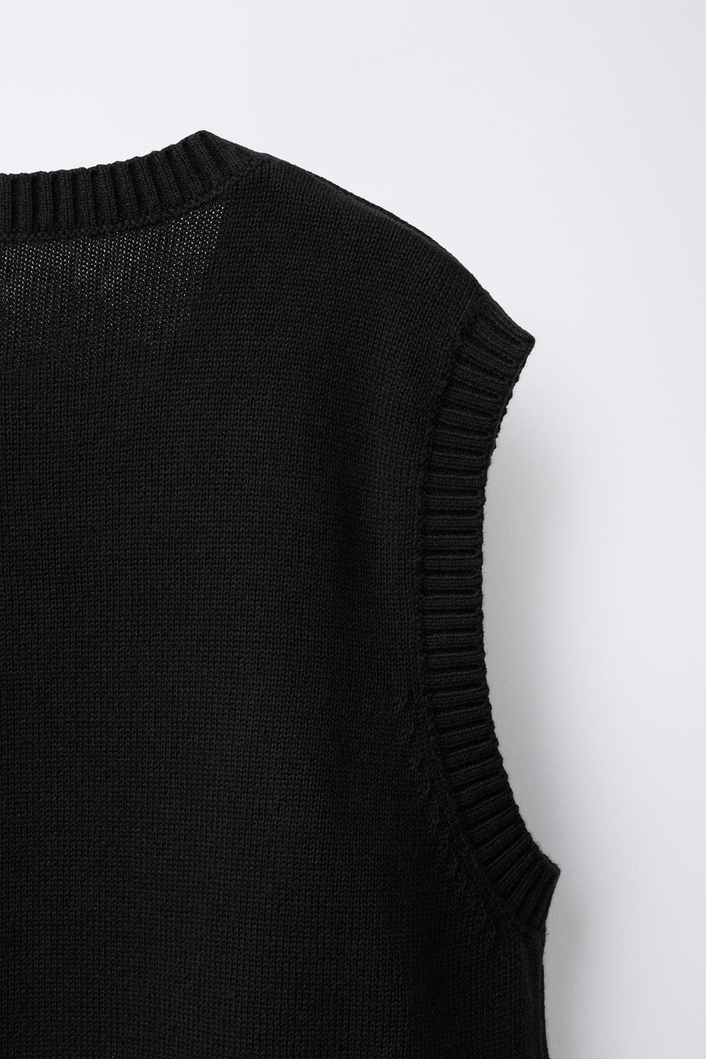 ТРИКОТАЖНЫЙ ЖИЛЕТ