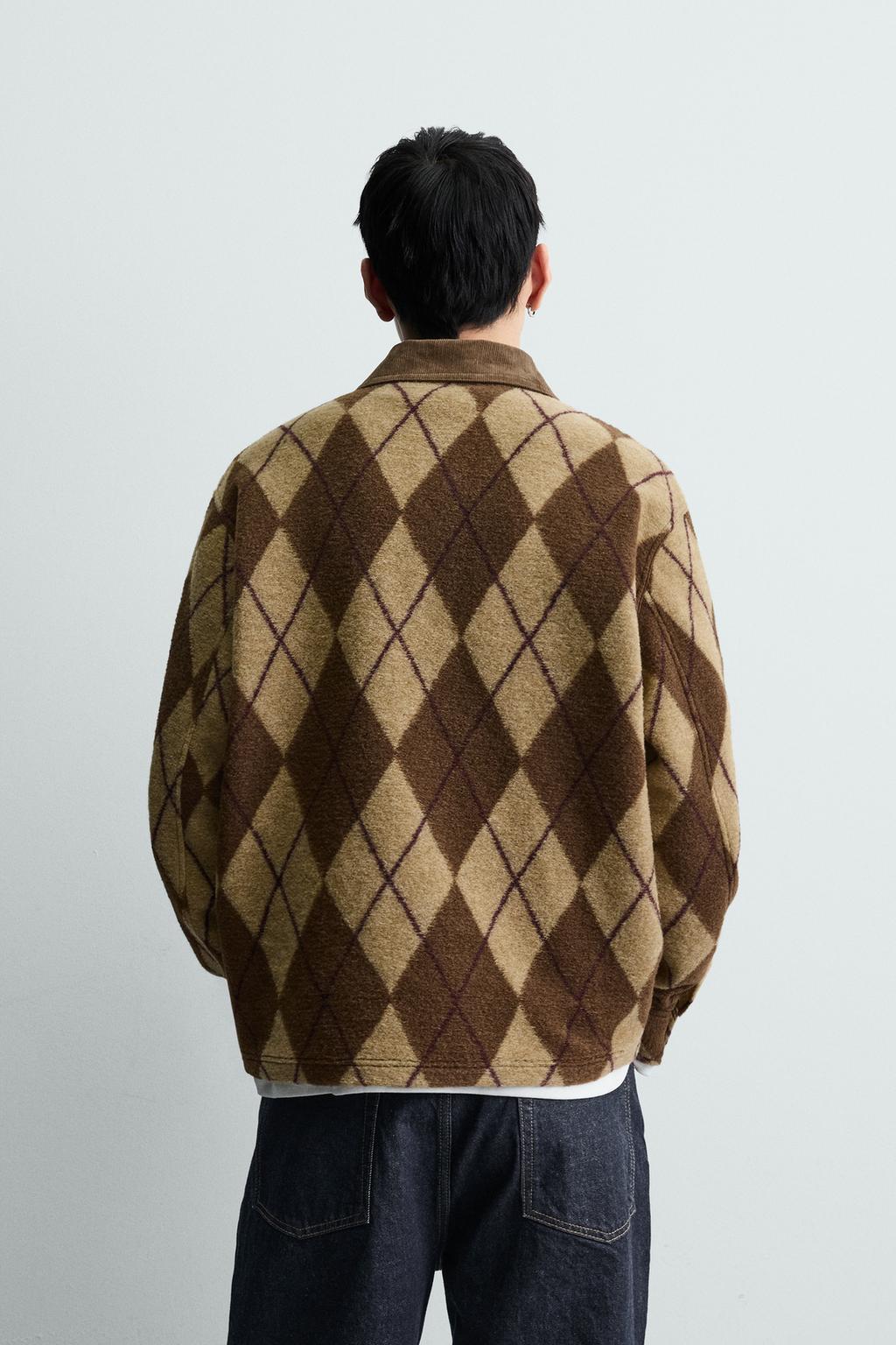 ПОЛО ЖАККАРДОВОЕ С РОМБАМИ