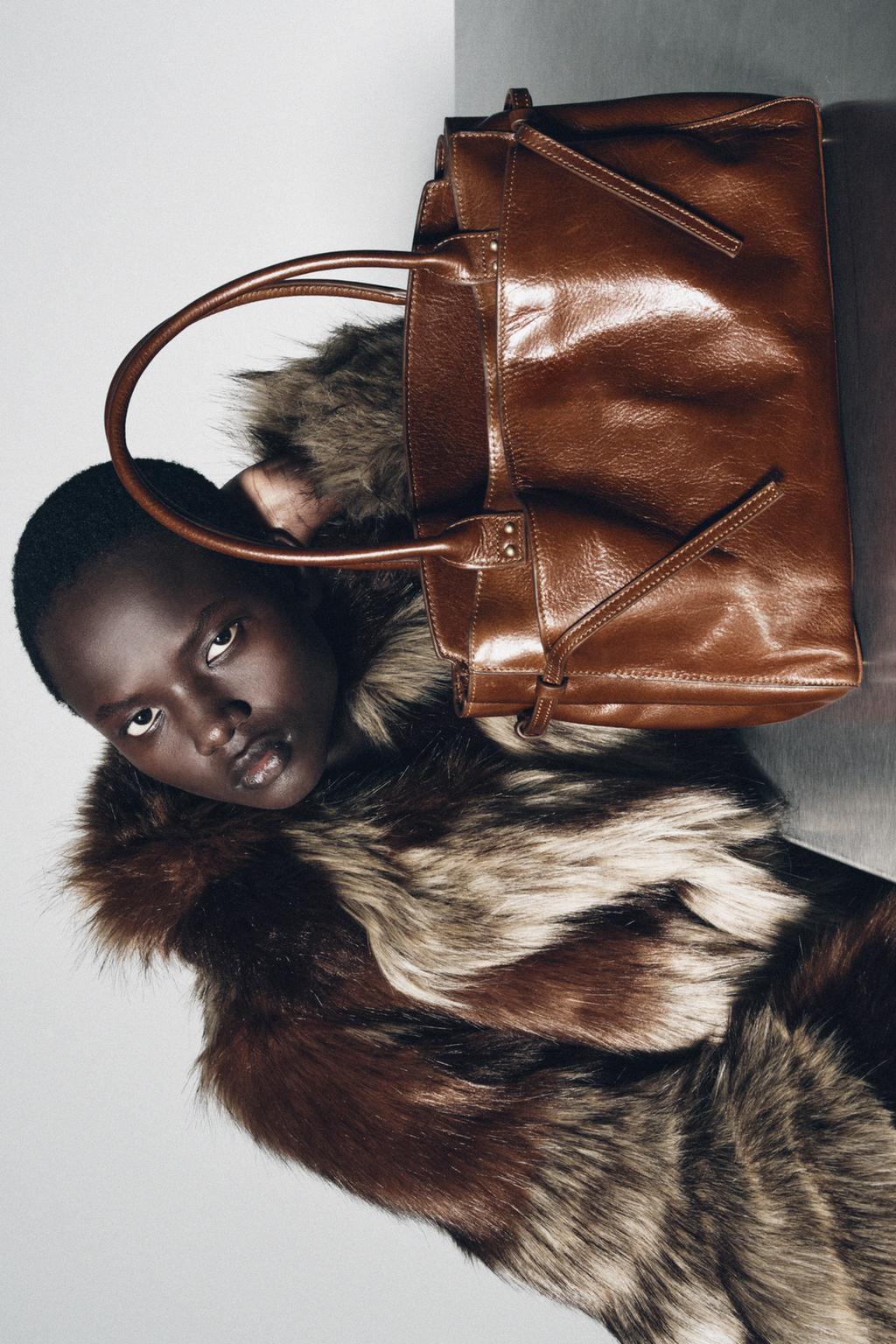 ГОРОДСКАЯ КОЖАНАЯ СУМКА