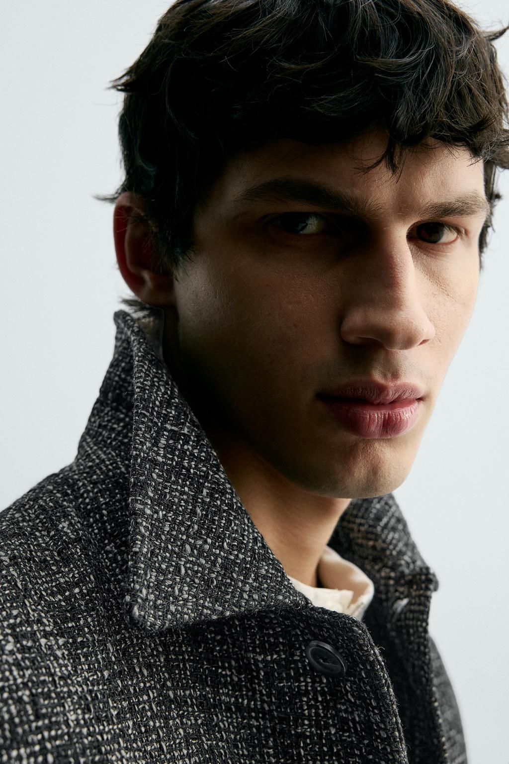 Куртка-рубашка с карманами из текстурированной ткани